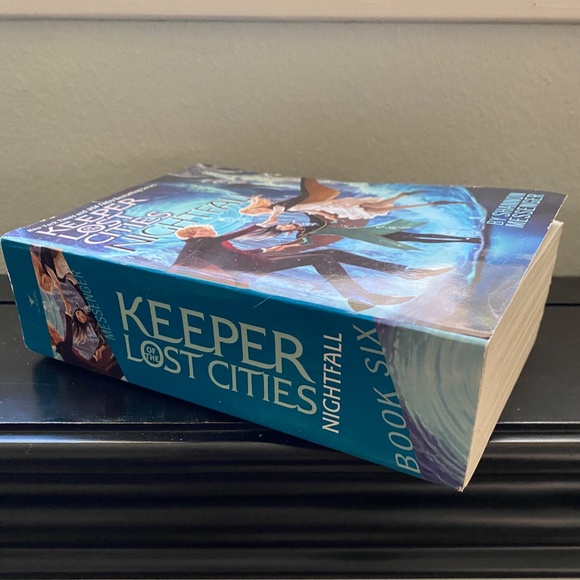 Shannon Messenger Keeper of the Lost Cities Collection Books Boxed 1-5 Bonus 6 - Picture 9 of 10